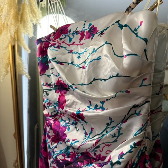 Cache Pink and White Floral Maxi Dress - Picture 7 of 16